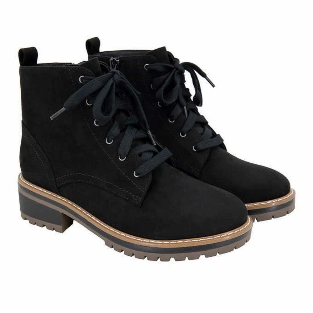 Kensie Black Lace-Up Boots with Brown Sole Size 8